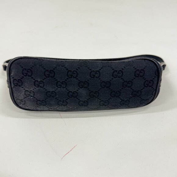 Vintage Gucci GG Canvas Baguettte shoulder bar - Circa 1990s - Picture 2 of 7